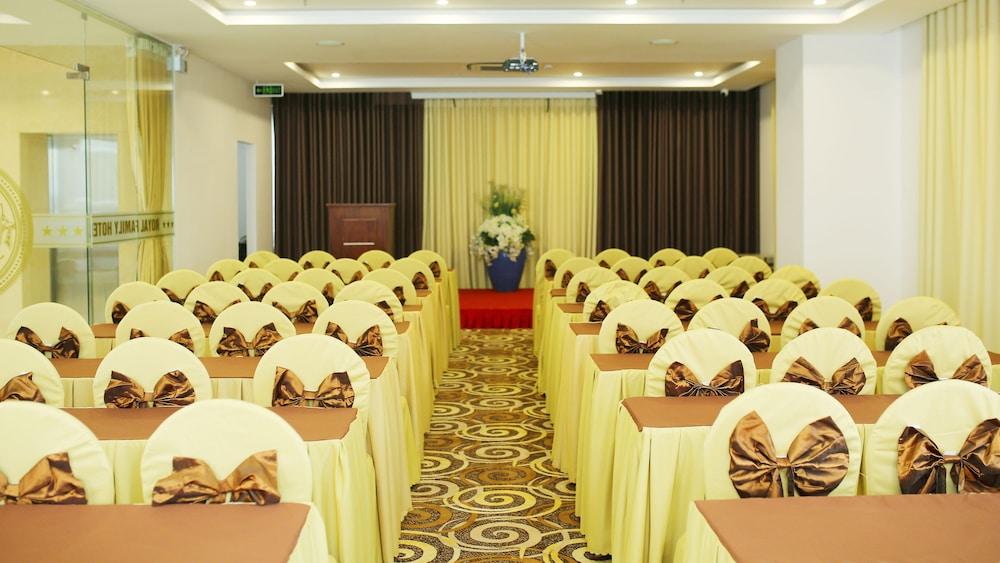 Royal Family Hotel Da Nang Zewnętrze zdjęcie